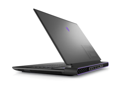 Notebook Alienware M16 R1 (Ryzen 9 7845HX + RTX 4080 + 32GB RAM + 1 TB) - Seminovo